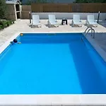 House M&a&k With Swimming Pool * Kaštel Štafilić