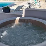 House M&a&k With Swimming Pool Kaštel Štafilić