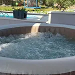 House M&a&k With Swimming Pool *