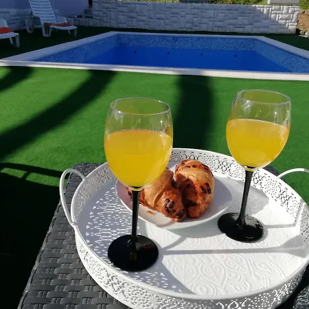 Nyaraló House M&a&k With Swimming Pool Kaštel Štafilić